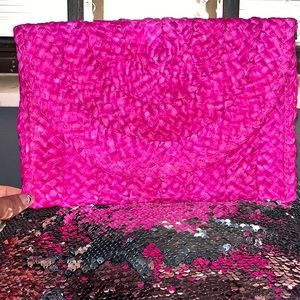 Straw Clutch